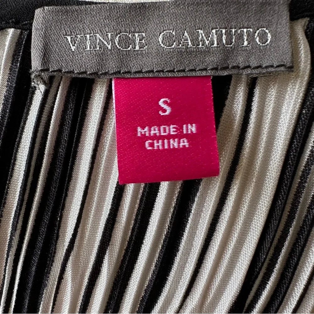 Vince Camuto Striped Top Blouse Size S 🌸 - Picture 5 of 9